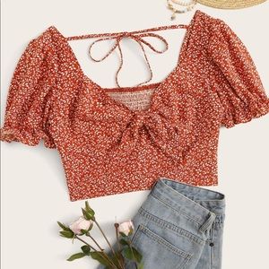 SHEIN Tops - Ditsy Floral Tie Front Puff Sleeve Crop Top SHEIN Tops - Ditsy Floral Tie Front Puff Sleeve Crop Top